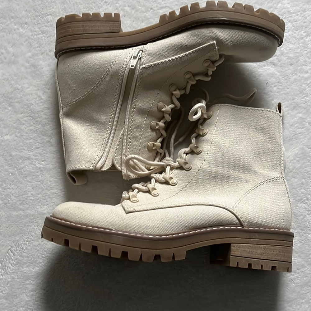 womens tan combat boots